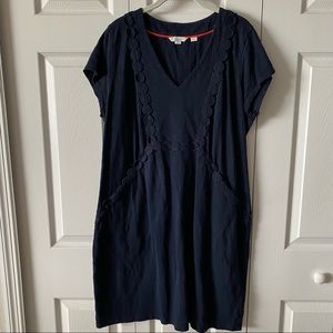 Boden Dress with Pockets 16